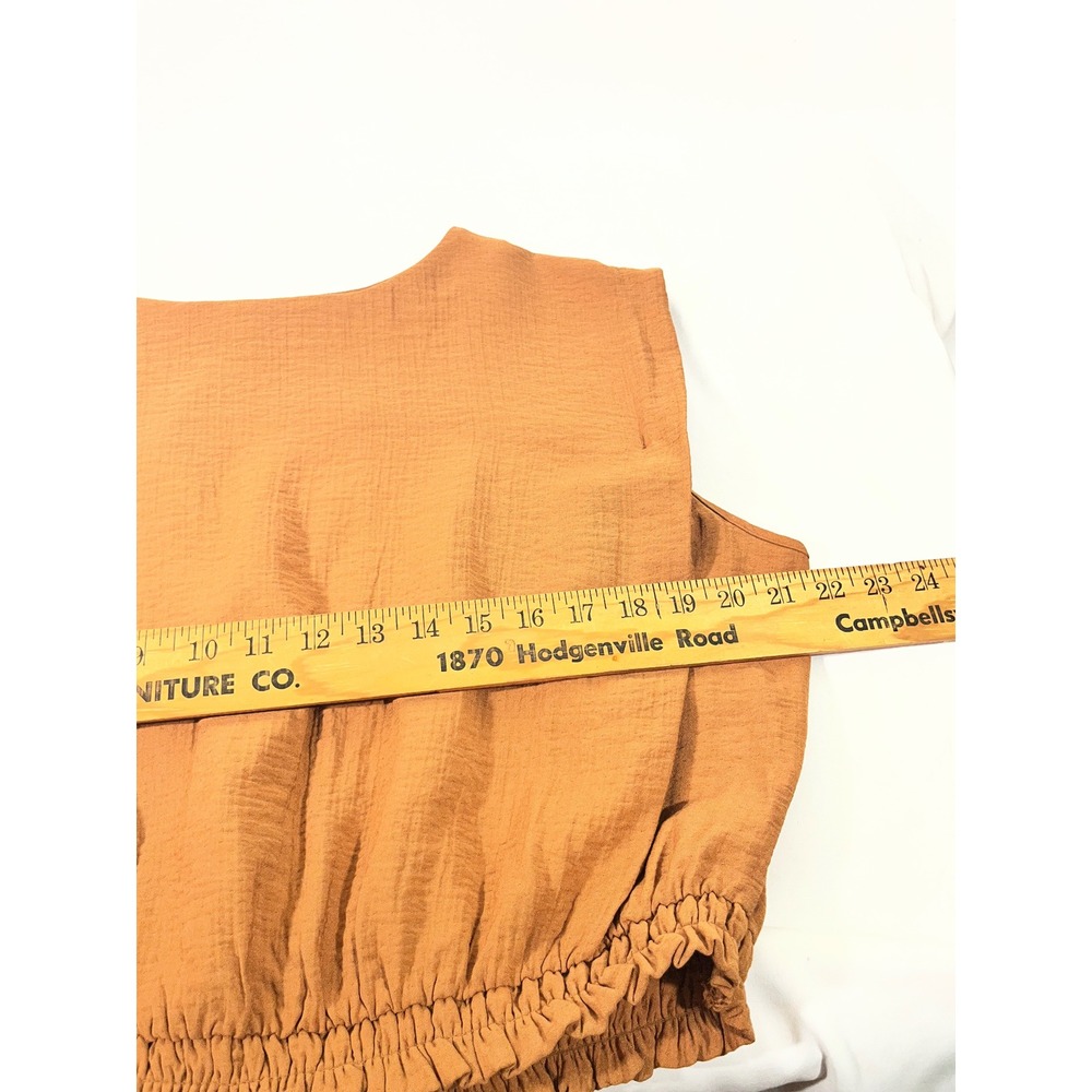 A New Day Crop Top Womens XL Rust Brown Crinkle Smocked Hem Minimalist Earthy - Picture 4 of 9